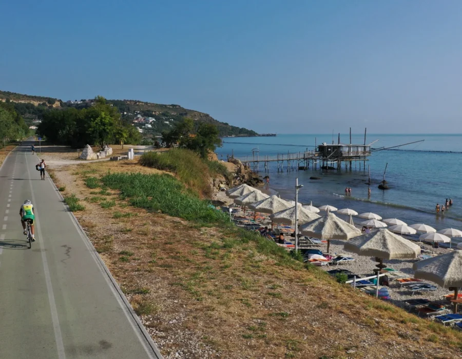 La Via Verde, la pista ciclopedonale sul mare della Costa dei Trabocchi